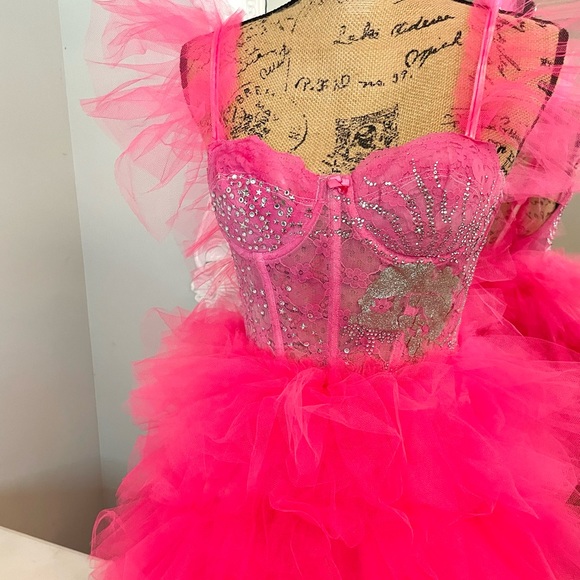 New York Couture Dreamy NEON PINK Bustier Skull Studded Party Dress - Picture 4 of 7